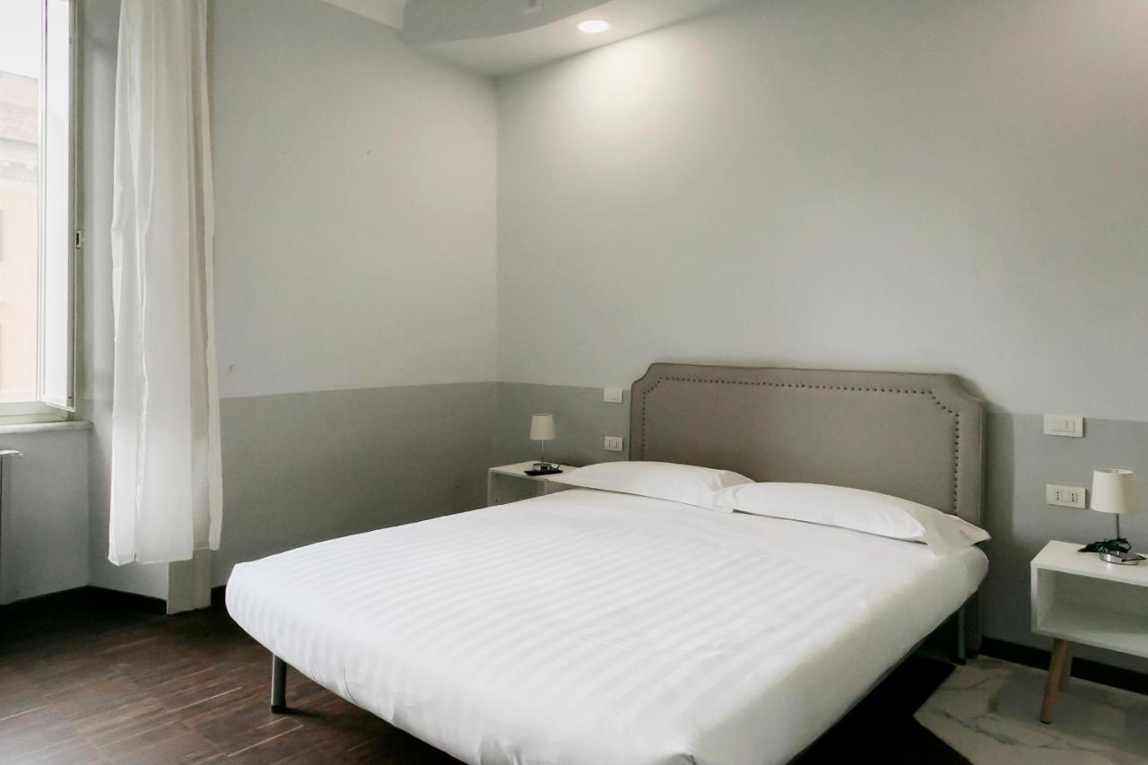 Dm69 - Termini Monti Crossroads Hotel Rome Exterior photo